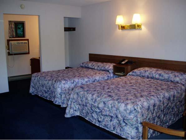 Tall Pines Motel Lake George Rom bilde