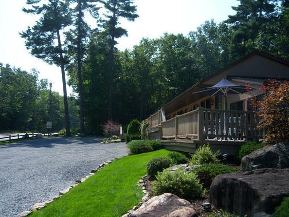 Tall Pines Motel Lake George Eksteriør bilde